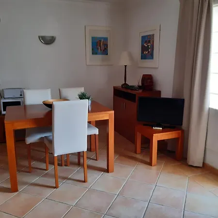 Quinta Velha Garden&pool Flat 116 *